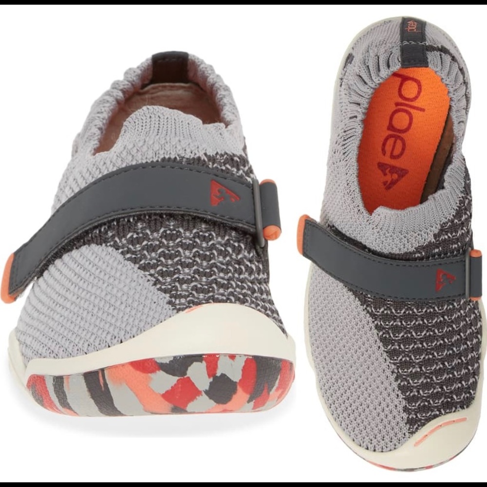 NIB Kid’s Plae Elise Knit Sneaker, Size 12
